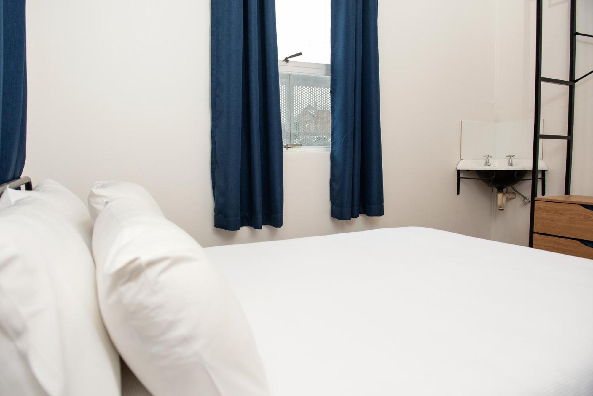 The Met Hotel Toowoomba Rum bild